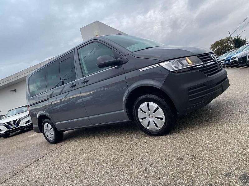 Usata VW T6.1 Trendline 110 CV (80 kW) 2022 Grigio Furgone