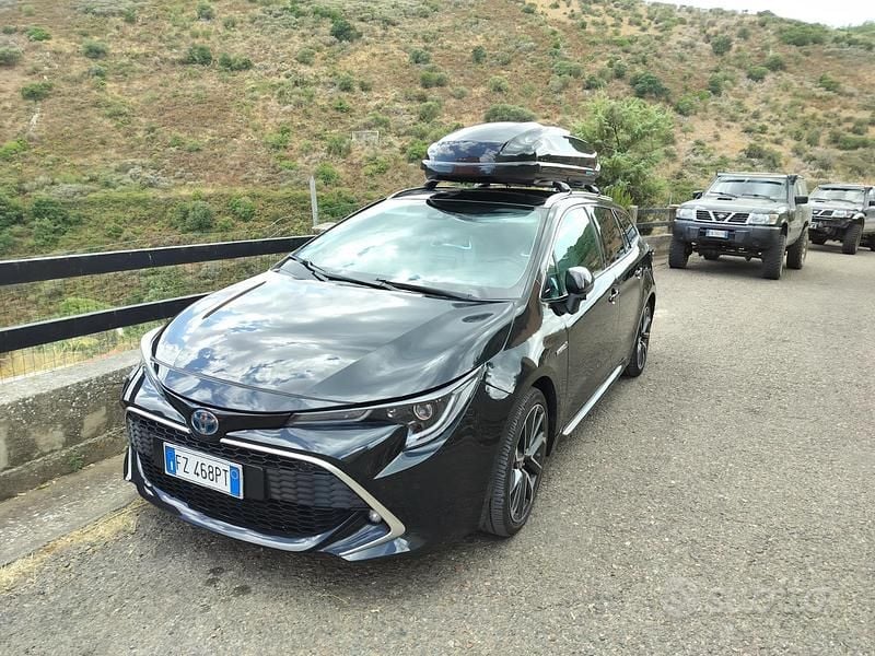 Nero Usata 2019 Toyota Corolla Lounge Station wagon | 20.900 € (Buon prezzo) - Immagine 1/4