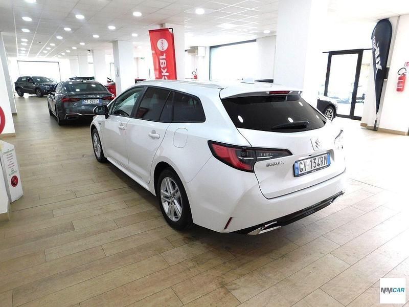 Usata Suzuki Swace 140 CV (102 kW) 2024 Bianco Station wagon