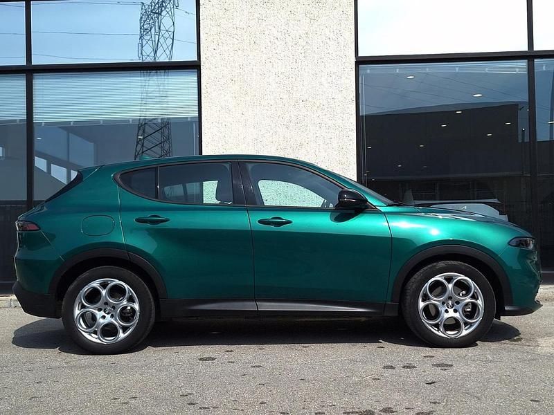 Usata Alfa Romeo Tonale Sprint 131 CV (96 kW) 2023 Verde SUV