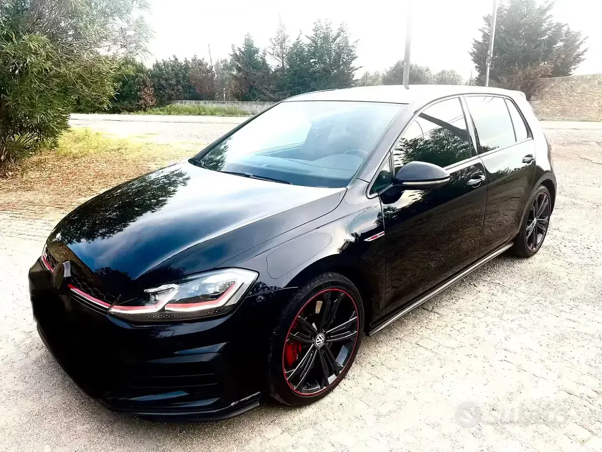 Usata VW Golf VII GTI 230 CV (169 kW) 2017 Nero Berlina
