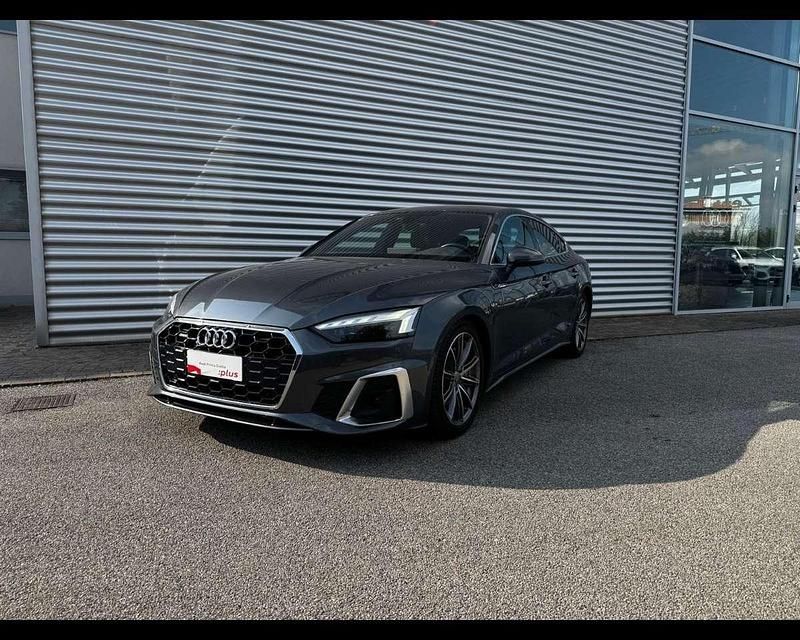 Usata Audi A5 Sportback S-Line 204 CV (150 kW) 2021 Grigio Utilitaria