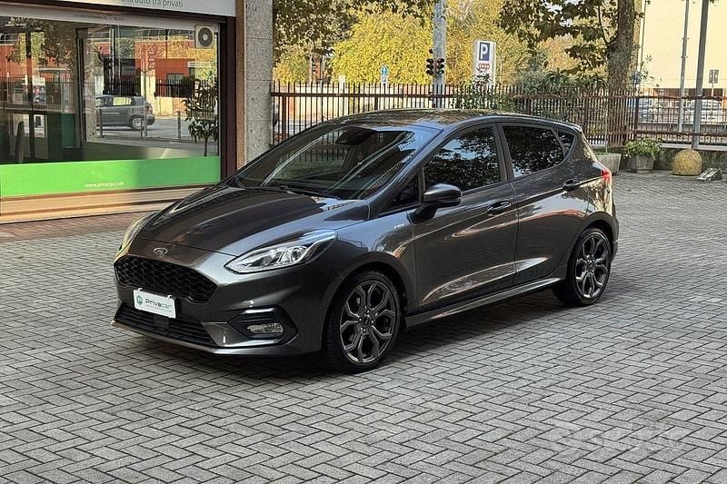Grigio Usata 2020 Ford Fiesta ST-Line Utilitaria | 10.600 € (Ottimo prezzo) - Immagine 1/3