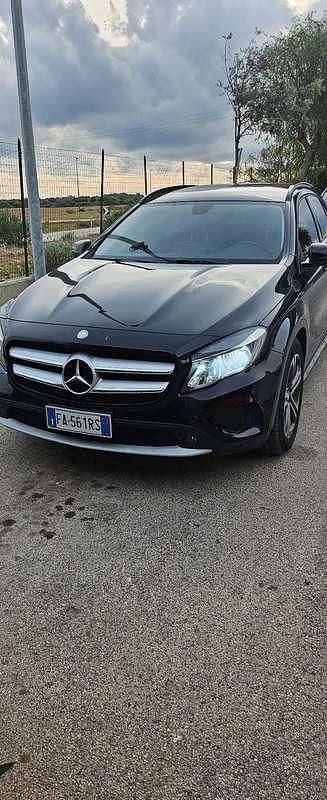 Usata Mercedes GLA200 136 CV (100 kW) 2015 SUV