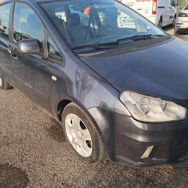 Usata Ford C-MAX Trend 140 CV (102 kW) 2011 Monovolume