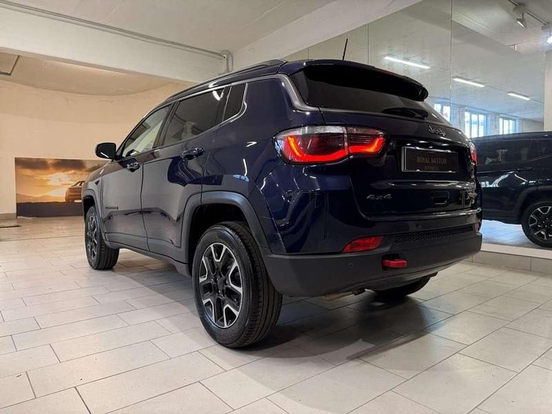 Usata Jeep Compass Trailhawk 170 CV (125 kW) 2020 Blu SUV