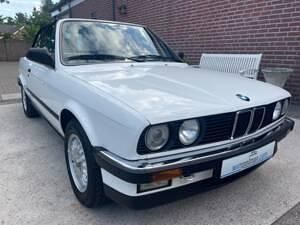 Usata BMW 325 170 CV (125 kW) 1989 Bianco Cabrio