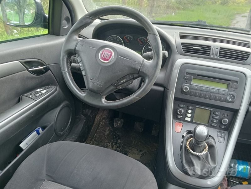 Usata Fiat Croma 120 CV (88 kW) 2008 Grigio Station wagon