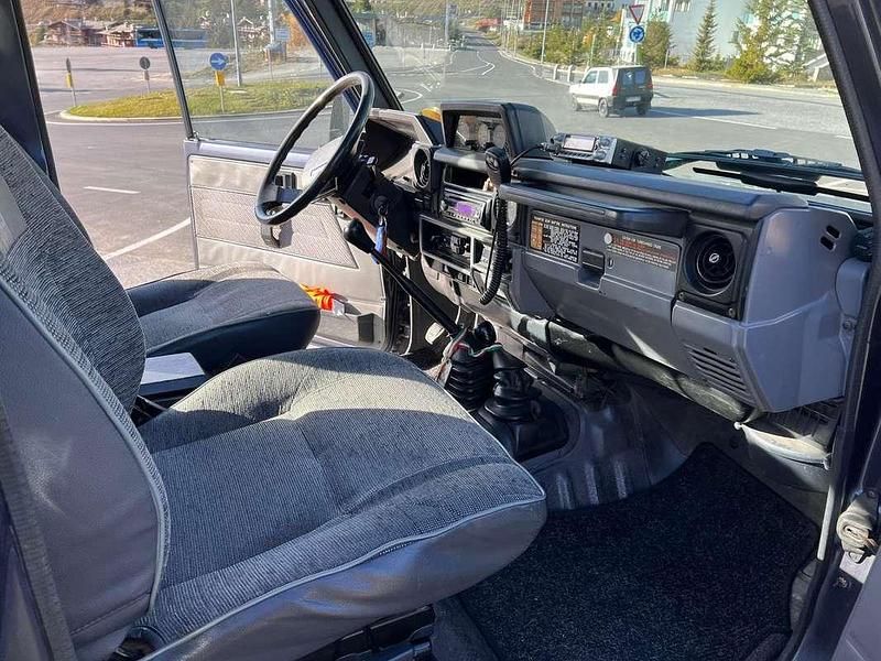 Usata Toyota Land Cruiser 124 CV (91 kW) 1987 Blu/azzurro SUV
