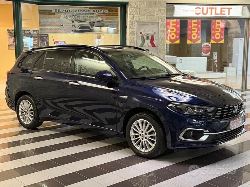 Usata Fiat Tipo Life 131 CV (96 kW) 2022 Blu Station wagon