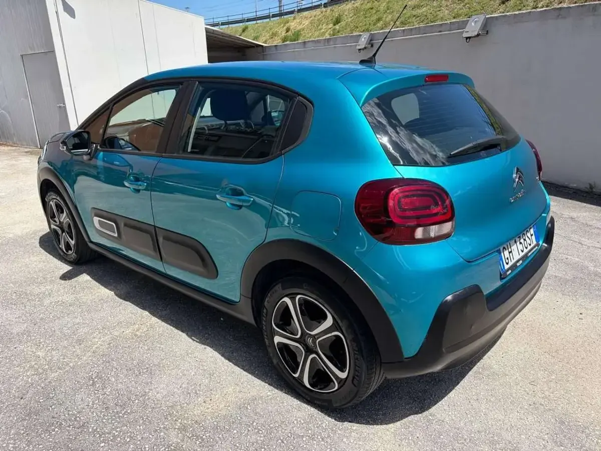 Usata Citroën C3 PureTech 83 CV (61 kW) 2022 Blu Utilitaria