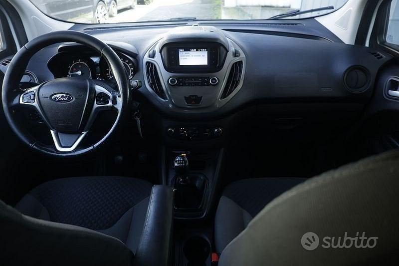 Usata Ford Tourneo Courier Sport 101 CV (74 kW) 2019 Bianco Monovolume