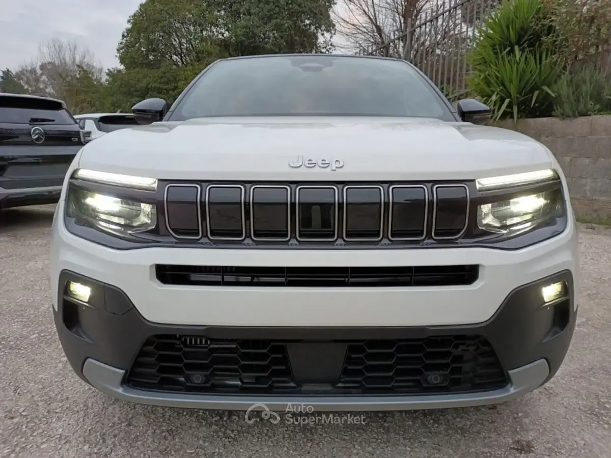 Nuova Jeep Avenger Summit 101 CV (74 kW) 2026 Bianco SUV