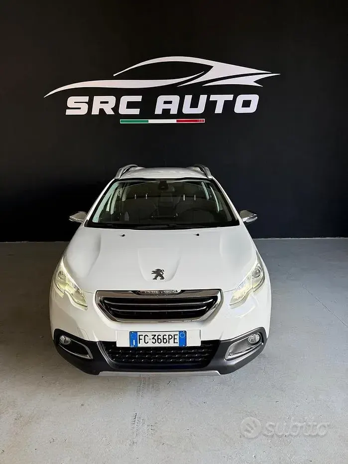 Usata Peugeot 2008 Allure 99 CV (72 kW) 2016 Bianco SUV