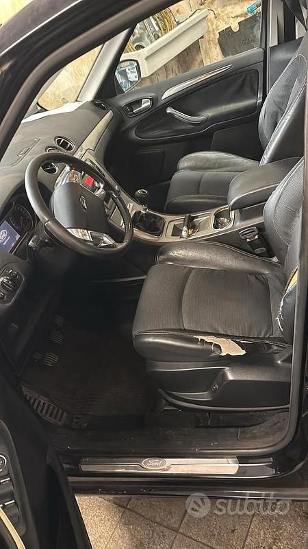 Usata Ford S-MAX 145 CV (106 kW) 2007 Nero Monovolume