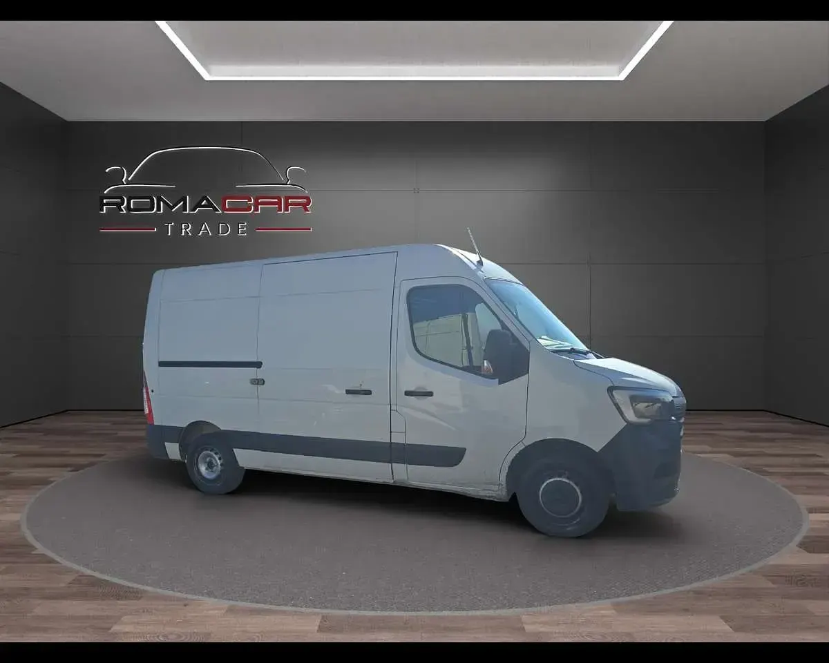 Usata Renault Master 135 CV (99 kW) 2021 Bianco Monovolume