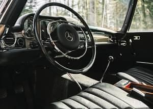 Usata Mercedes SL280 170 CV (125 kW) 1969 Oro Cabrio