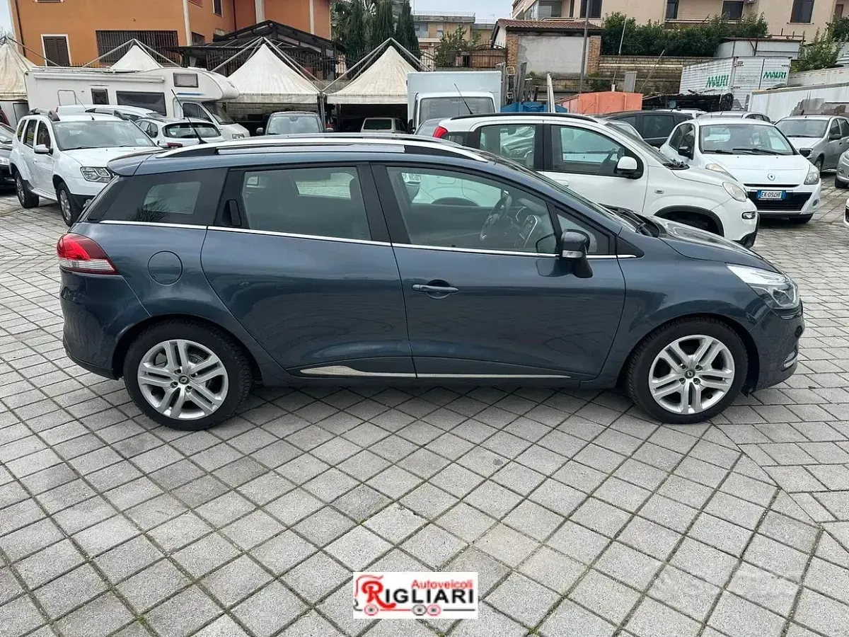 Usata Renault Clio IV 90 CV (66 kW) 2018 Grigio Berlina