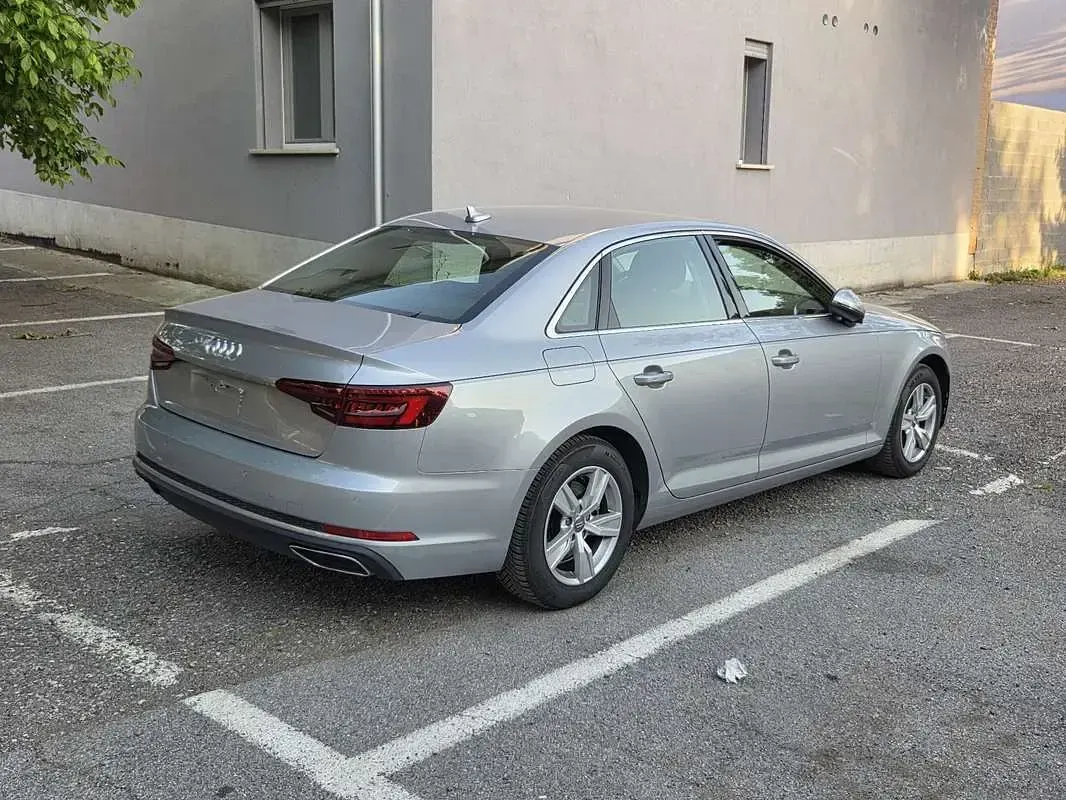 Usata Audi A4 Business 122 CV (89 kW) 2019 Berlina