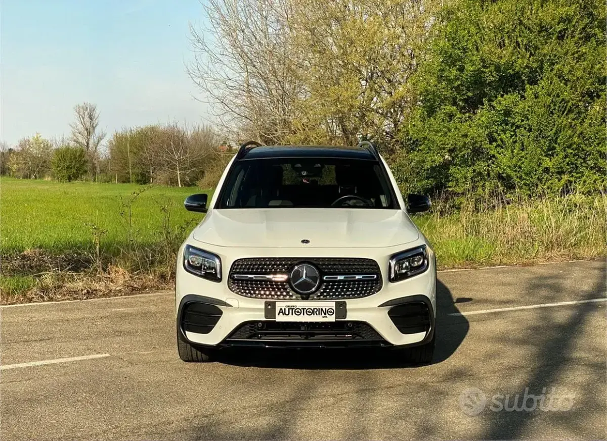 Usata Mercedes GLB250 Premium 224 CV (164 kW) 2023 Bianco SUV
