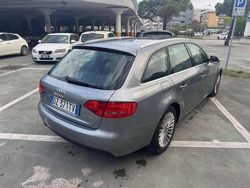 Usata Audi A4 Ambiente 170 CV (125 kW) 2009 Grigio Station wagon