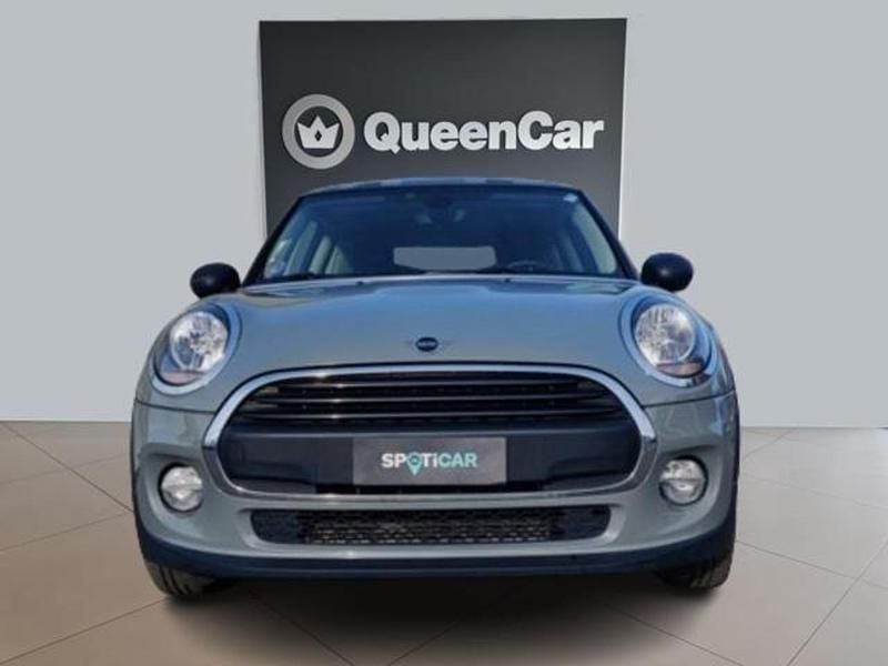 Usata Mini ONE 75 CV (55 kW) 2019 Grigio Utilitaria