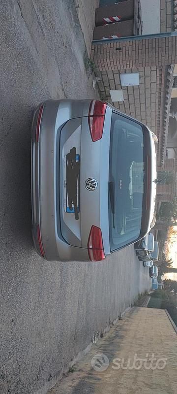 Usata VW Passat 150 CV (110 kW) 2019 Grigio Station wagon