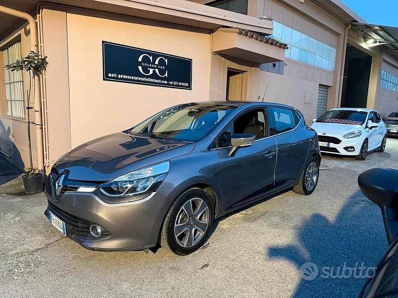 Usata Renault Clio IV 75 CV (55 kW) 2015 Grigio Berlina
