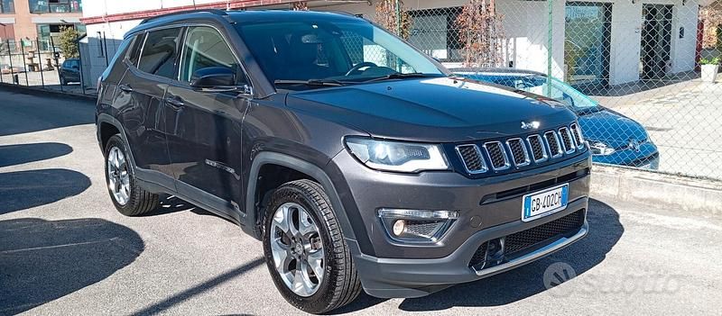Usata Jeep Compass Limited 140 CV (102 kW) 2020 Grigio SUV