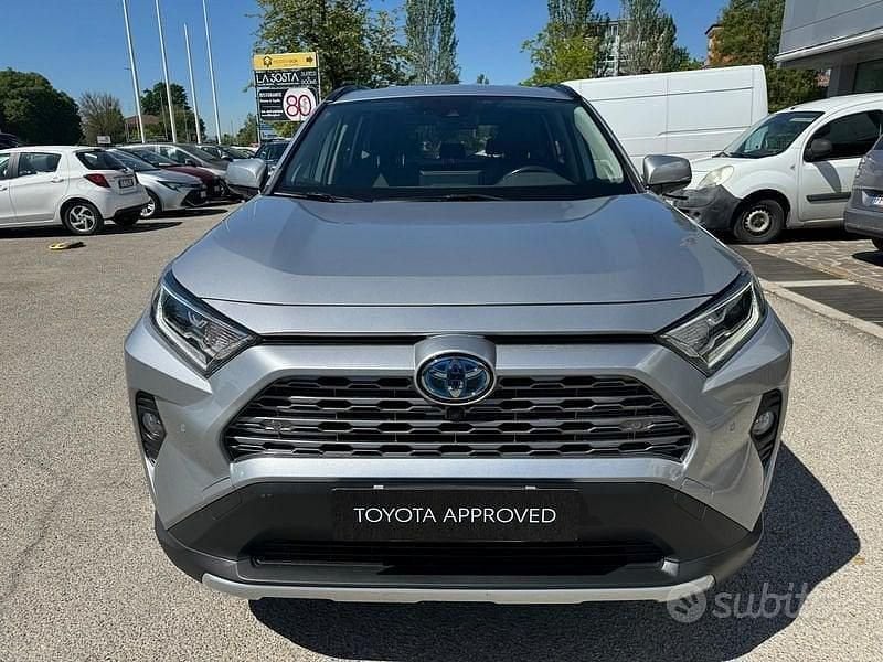 Usata Toyota RAV4 Hybrid Lounge 218 CV (160 kW) 2019 Other SUV