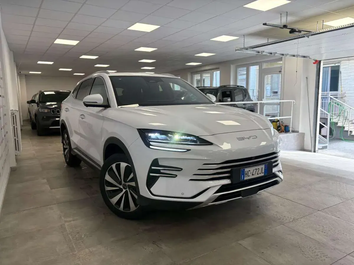 Nuova BYD Seal U Boost 98 CV (72 kW) 2026 Bianco SUV