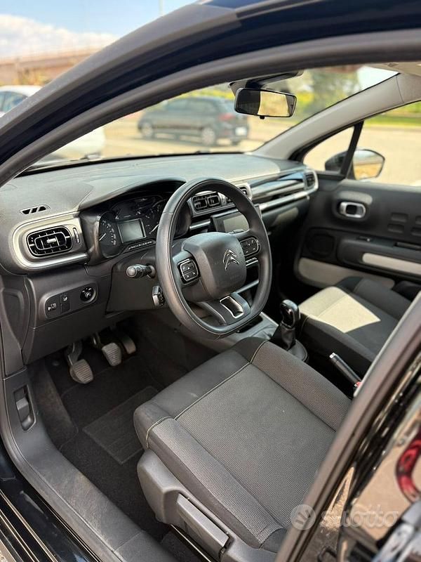 Usata Citroën C3 Feel 82 CV (60 kW) 2017 Nero Berlina