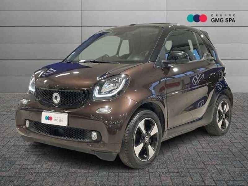 Marrone Usata 2019 Smart ForTwo Cabrio Cabrio | 16.990 € (Buon prezzo) - Immagine 1/4