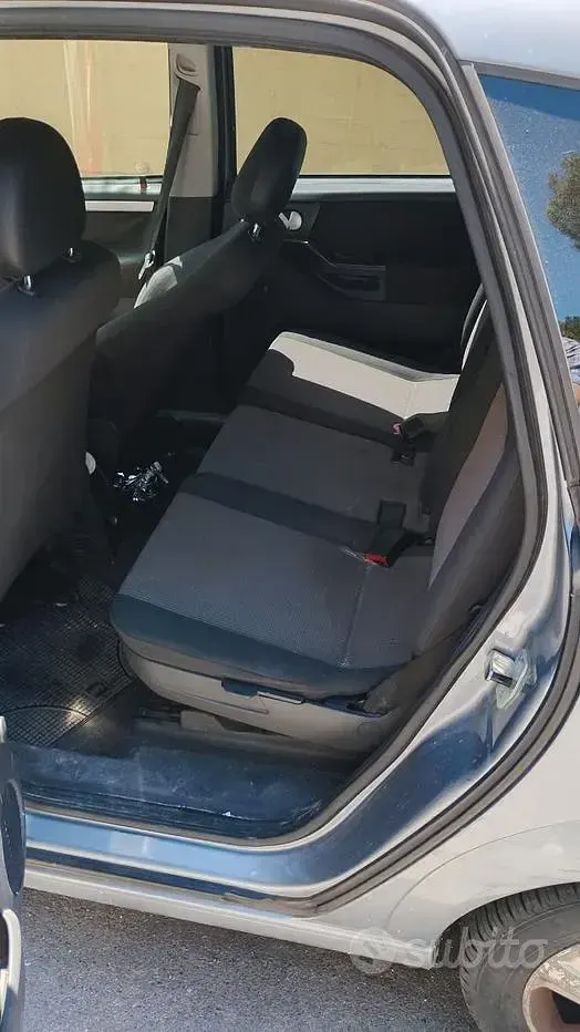 Usata Opel Meriva 75 CV (55 kW) 2005 Grigio Monovolume