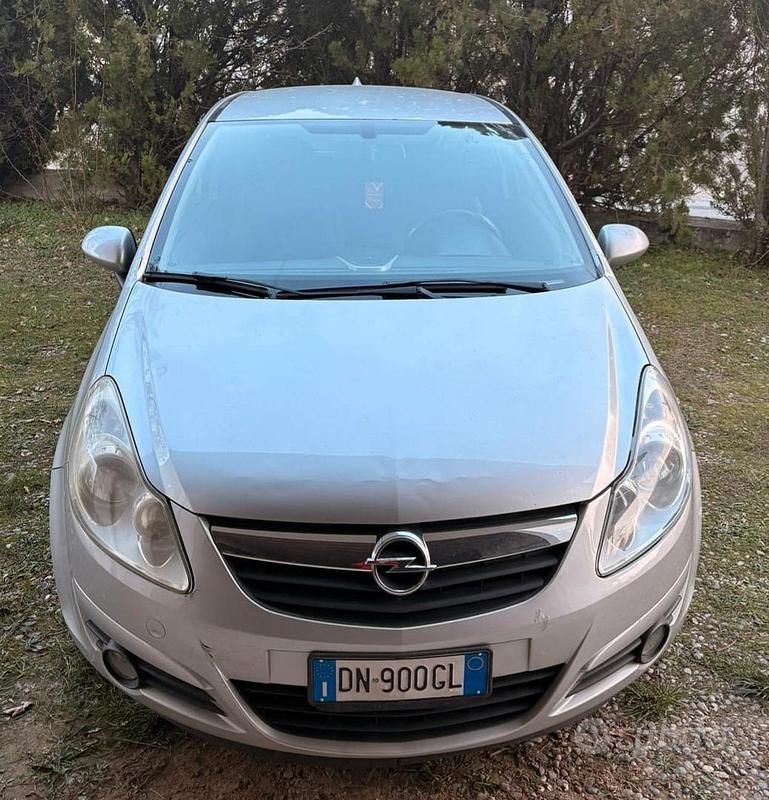 Usata Opel Corsa 80 CV (58 kW) 2009 Grigio Utilitaria