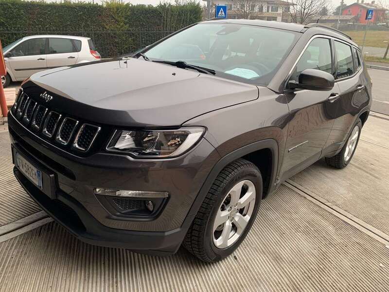 Antracite Usata 2019 Jeep Compass SUV | 17.000 € (Cara) - Immagine 1/4