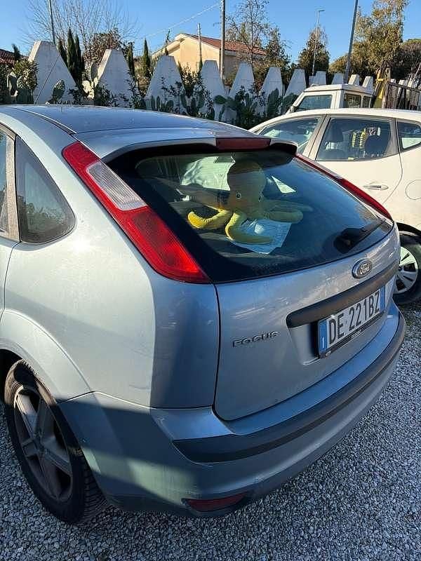 Usata Ford Focus 90 CV (66 kW) 2006 Blu/azzurro Berlina