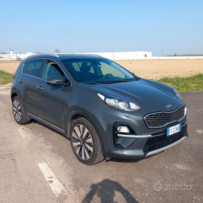Usata Kia Sportage 132 CV (97 kW) 2019 Grigio SUV