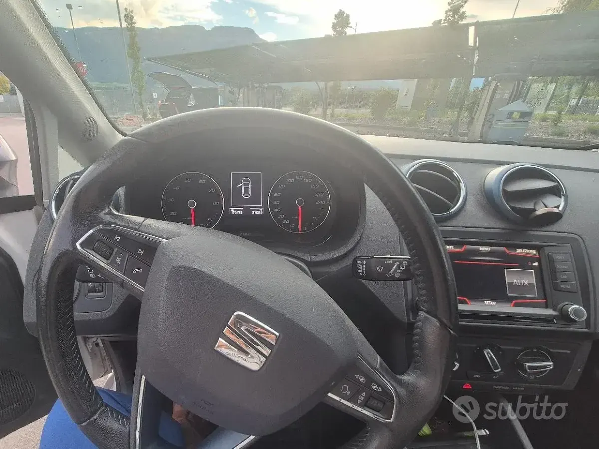 Usata Seat Ibiza Style 75 CV (55 kW) 2017 Berlina