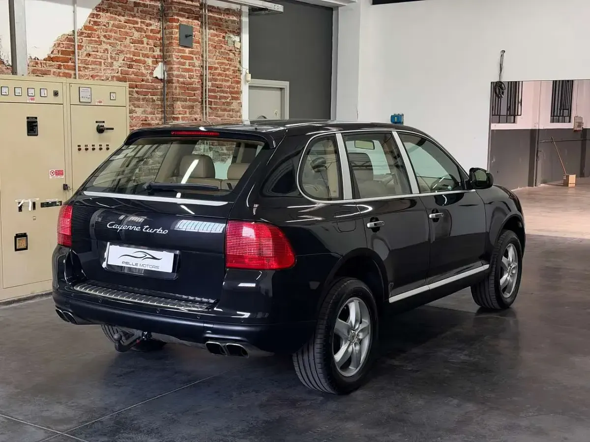 Usata Porsche Cayenne Turbo 450 CV (330 kW) 2003 Nero SUV