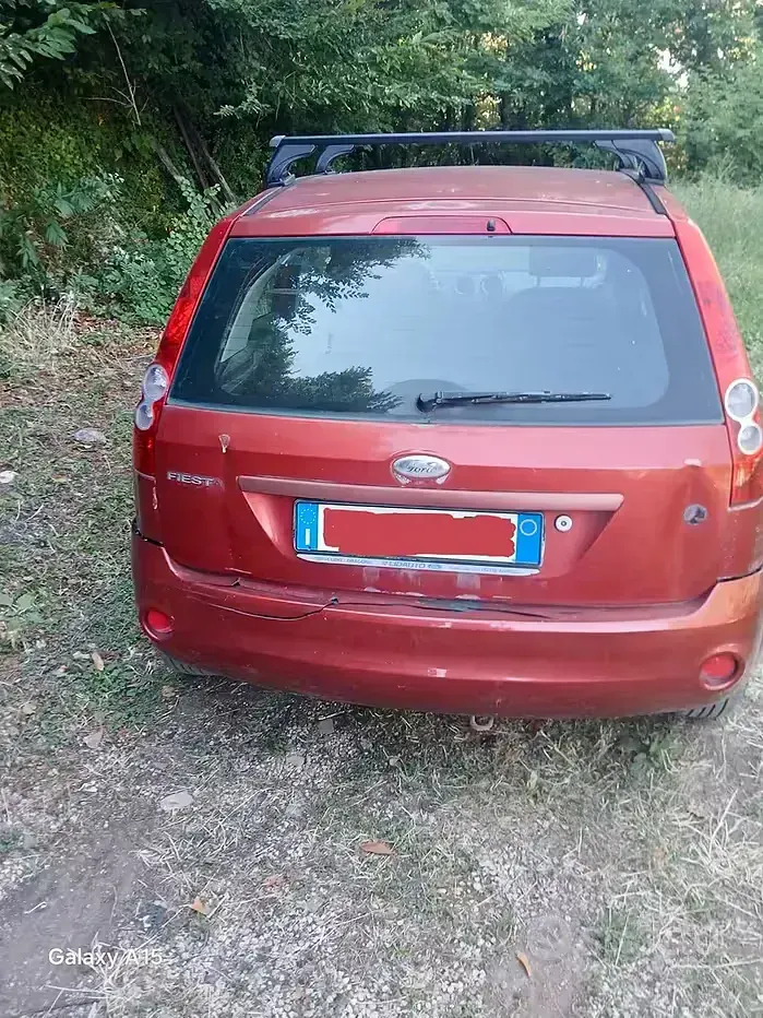 Usata Ford Fiesta 75 CV (55 kW) 2007 Utilitaria