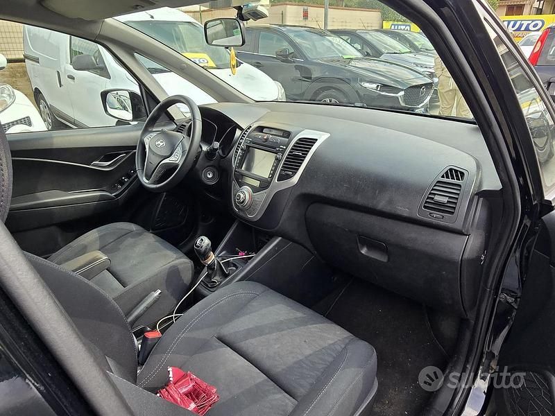Usata Hyundai ix20 90 CV (66 kW) 2015 Nero Utilitaria