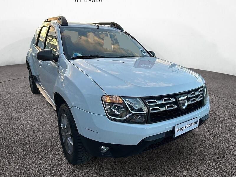 Bianco Usata 2014 Dacia Duster Ambiance SUV | 7800 € (Ottimo prezzo) - Immagine 1/4