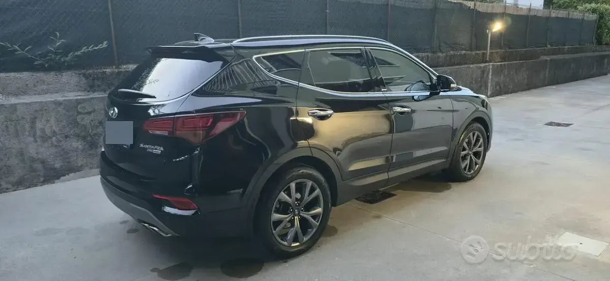 Usata Hyundai Santa Fe 200 CV (147 kW) 2018 Nero SUV