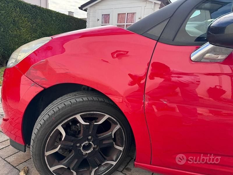 Usata Citroën DS3 Chic 95 CV (69 kW) 2011 Rosso Berlina