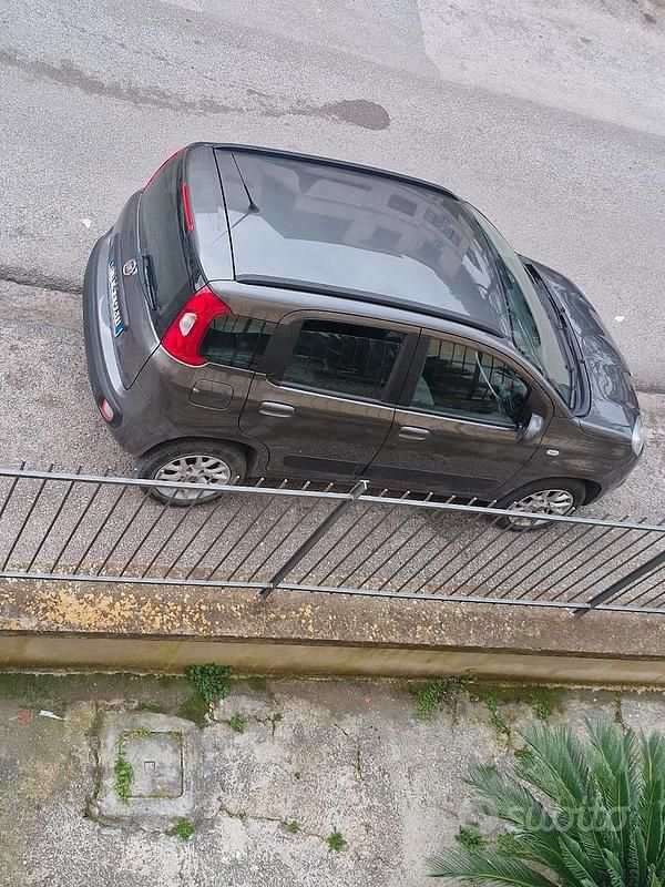 Usata Fiat Panda 70 CV (51 kW) 2018 Grigio Utilitaria