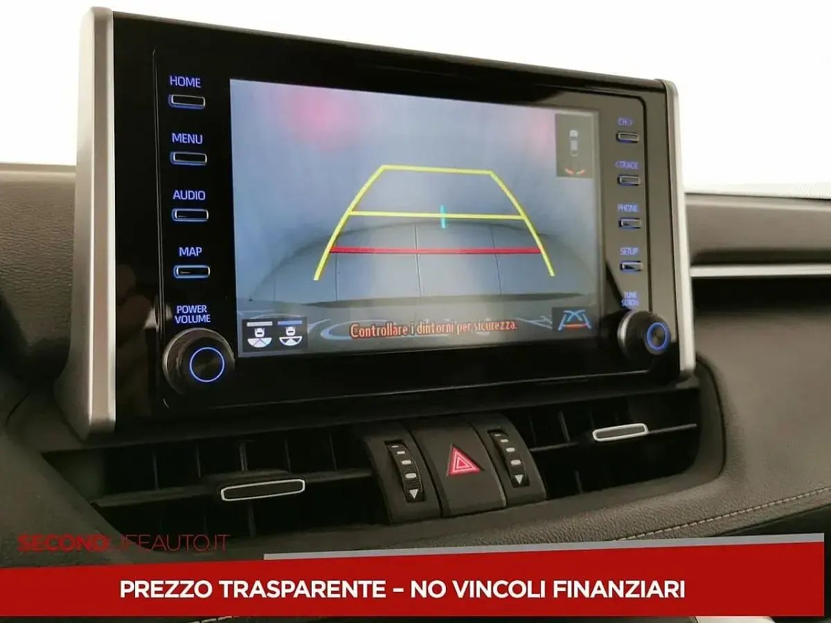 Usata Toyota RAV4 Active 218 CV (160 kW) 2022 Argento SUV