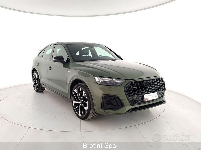 Usata Audi Q5 S-line plus 204 CV (150 kW) 2023 Verde district metallizzato SUV
