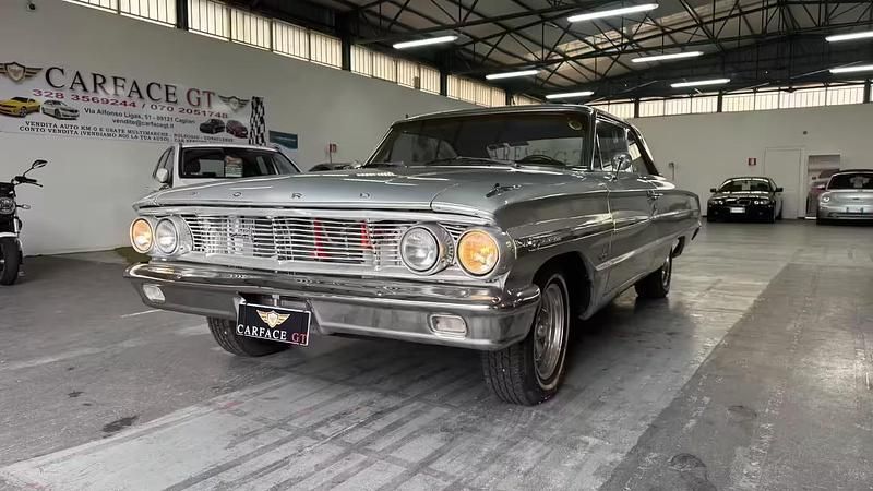 Usata Ford Galaxie 250 CV (183 kW) 1964 Grigio Berlina