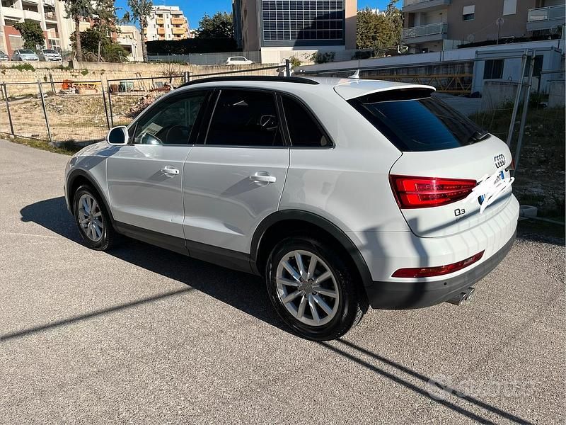 Begagnad Audi Q3 Business 150 HK (110 kW) 2018 Vit SUV